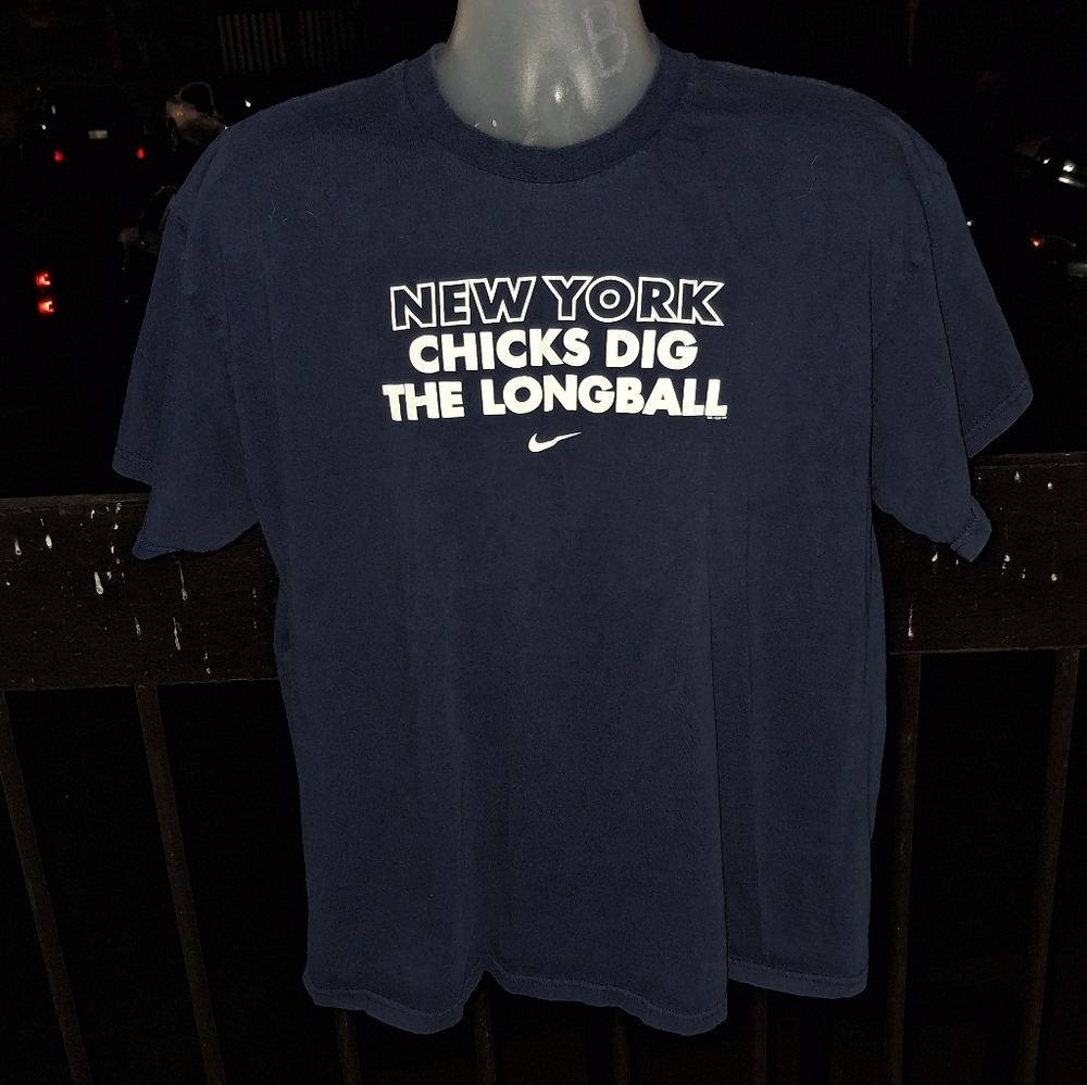 Vintage Nike New York Yankees Chicks Dig The Long Ball T Shirt Size XL